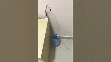 Как установка наливает талой воду